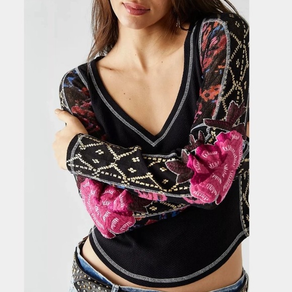 Free People Amara Embroidered Sleeve Thermal 🌸 - Picture 7 of 8